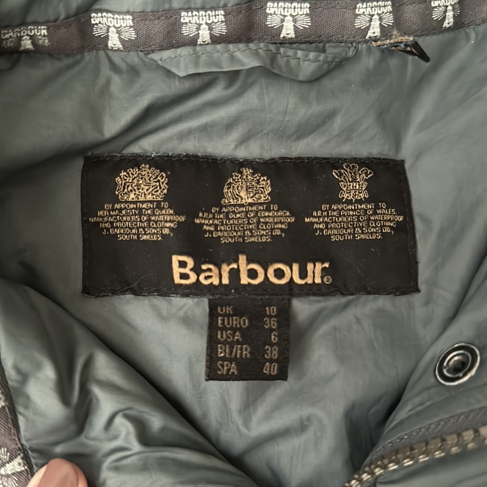 Barbour Fairview Quilted Jacket - Picture 4 of 11